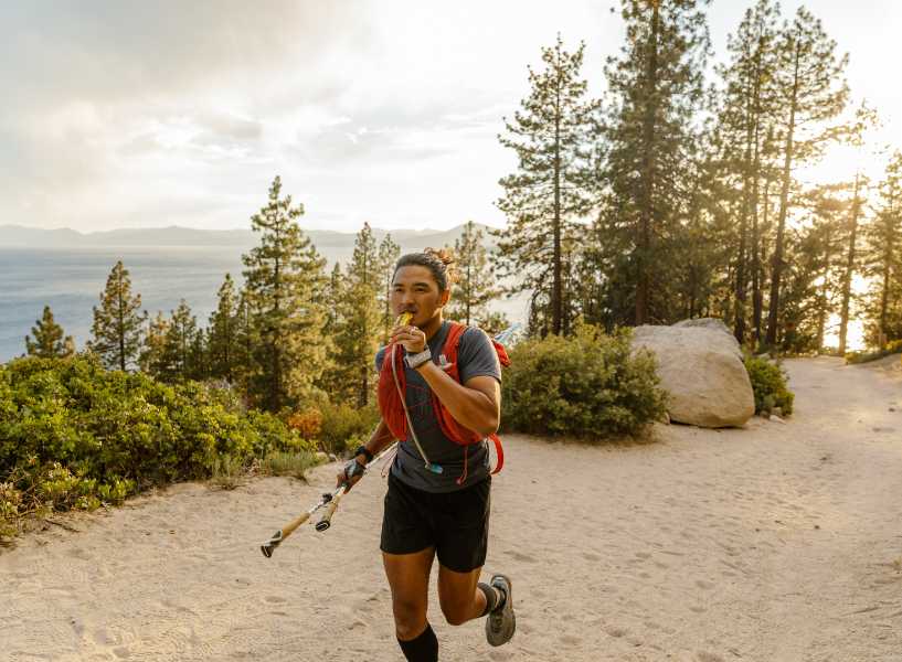 Atleta usando Honey Stinger